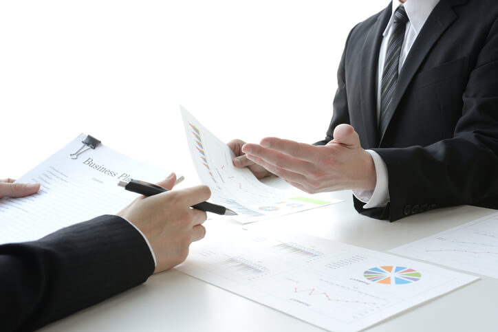 ITコンサルタントとは?仕事内容の流れや他職種との違いを解説