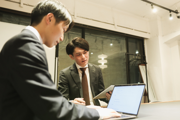 コンサルから転職したい方必見!経験が活かせる転職先と注意点を解説